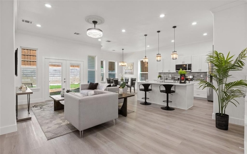 403 S Kentucky Street, McKinney, TX 75069, 4 Bedrooms Bedrooms, ,3 BathroomsBathrooms,Residential,For Sale,403 S Kentucky Street,20965001