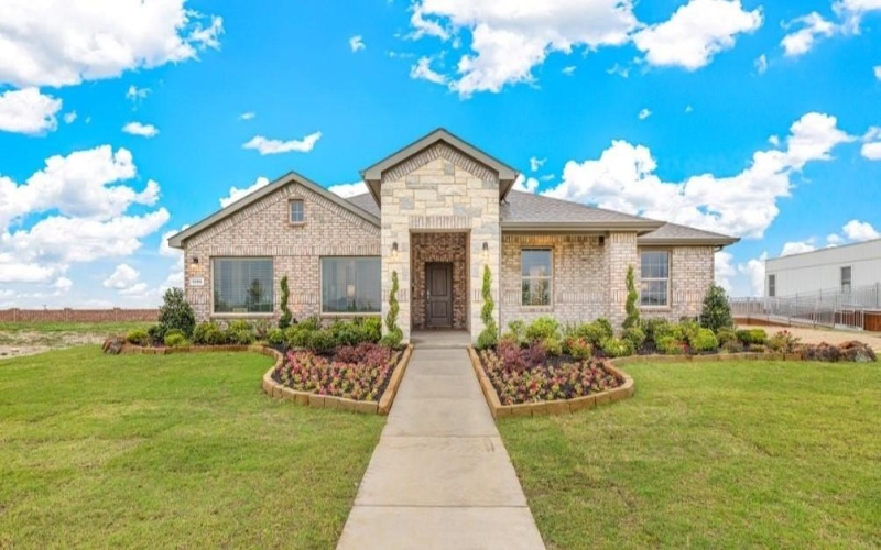1266 QUARTZITE Street, Cedar Hill, TX 75104, 4 Bedrooms Bedrooms, ,2 BathroomsBathrooms,Residential,For Sale,1266 QUARTZITE Street,20967577