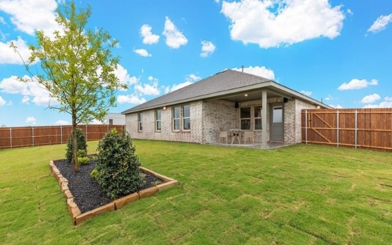1266 QUARTZITE Street, Cedar Hill, TX 75104, 4 Bedrooms Bedrooms, ,2 BathroomsBathrooms,Residential,For Sale,1266 QUARTZITE Street,20967577