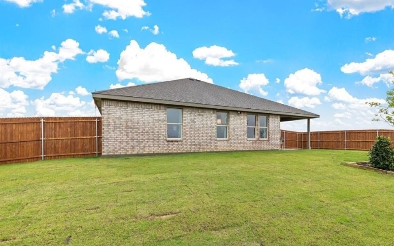 1266 QUARTZITE Street, Cedar Hill, TX 75104, 4 Bedrooms Bedrooms, ,2 BathroomsBathrooms,Residential,For Sale,1266 QUARTZITE Street,20967577
