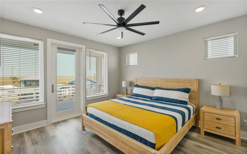 162 La Concha Boulevard unit: 31 #31, Port Aransas, TX 78373, 4 Bedrooms Bedrooms, ,3 BathroomsBathrooms,Residential,For Sale,162 La Concha Boulevard unit: 31,441215