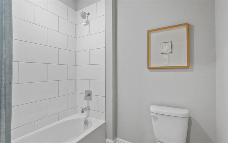 1270 QUARTZITE Street, Cedar Hill, TX 75104, 5 Bedrooms Bedrooms, ,3 BathroomsBathrooms,Residential,For Sale,1270 QUARTZITE Street,20968081