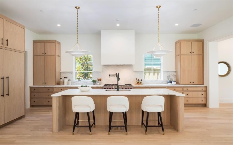 3725 Stratford Avenue, Highland Park, TX 75205, 5 Bedrooms Bedrooms, ,7 BathroomsBathrooms,Residential,For Sale,3725 Stratford Avenue,20968285