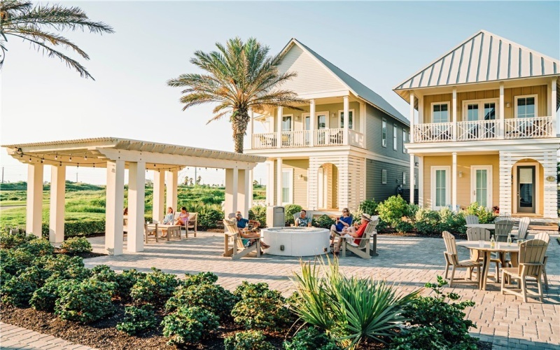 606 Sunset Avenue, Port Aransas, TX 78373, 5 Habitaciones Habitaciones , ,5 BañosBaños,Residential,En Venta,606 Sunset Avenue,441280