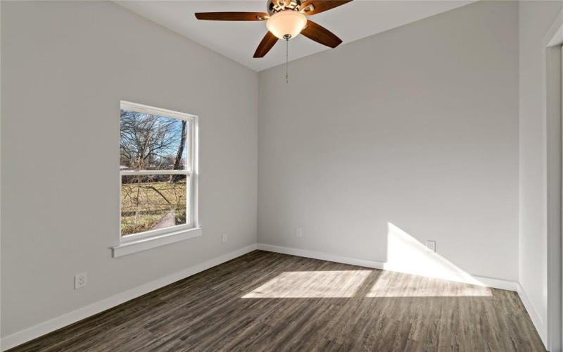 1410 FITZHUGH AVENUE, Paris, TX 75460, 3 Habitaciones Habitaciones , ,2 BañosBaños,Residential Lease,En Alquiler,1410 FITZHUGH AVENUE,20968418
