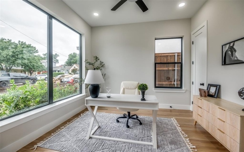 2018 Euclid Avenue, Dallas, TX 75206, 6 Bedrooms Bedrooms, ,5 BathroomsBathrooms,Residential,For Sale,2018 Euclid Avenue,20968517