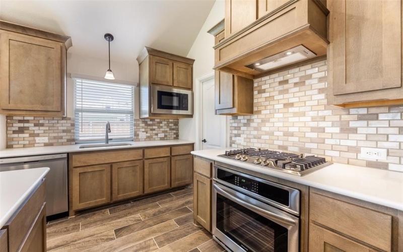 1304 Lancaster Drive, McKinney, TX 75071, 4 Bedrooms Bedrooms, ,3 BathroomsBathrooms,Residential,For Sale,1304 Lancaster Drive,20969814