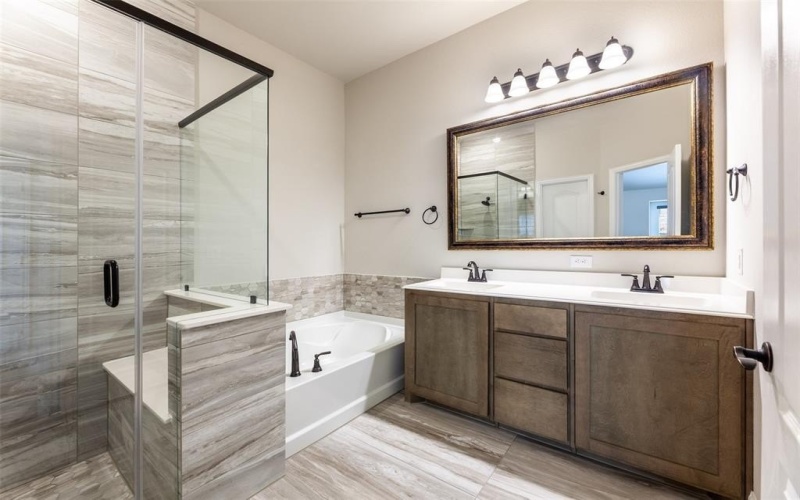 1304 Lancaster Drive, McKinney, TX 75071, 4 Bedrooms Bedrooms, ,3 BathroomsBathrooms,Residential,For Sale,1304 Lancaster Drive,20969814