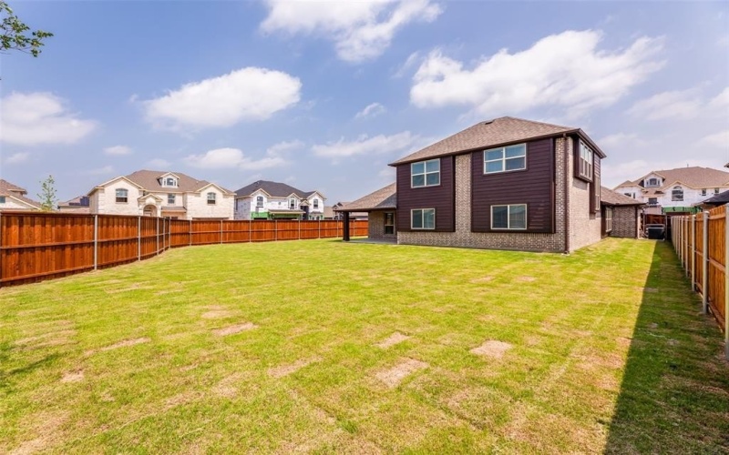 1304 Lancaster Drive, McKinney, TX 75071, 4 Bedrooms Bedrooms, ,3 BathroomsBathrooms,Residential,For Sale,1304 Lancaster Drive,20969814