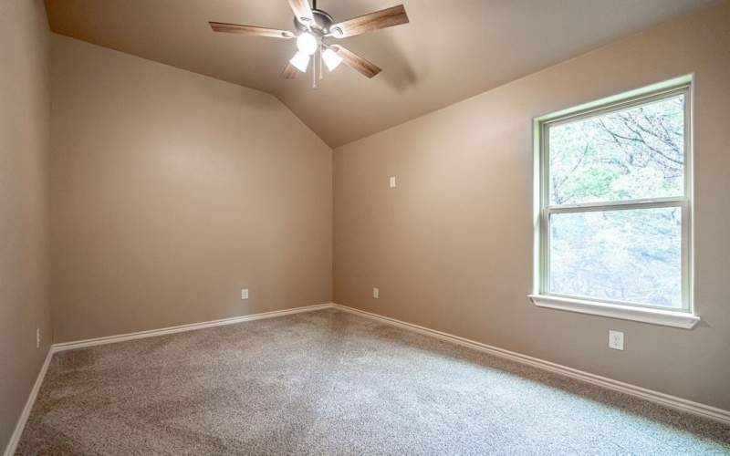 2600 Creek Drive, Granbury, TX 76048, 3 Bedrooms Bedrooms, ,2 BathroomsBathrooms,Residential,For Sale,2600 Creek Drive,20969878