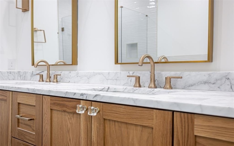 350 N O Connor Ridge Boulevard #14, Irving, TX 75038, 4 Bedrooms Bedrooms, ,3 BathroomsBathrooms,Residential,For Sale,350 N O Connor Ridge Boulevard,20969919