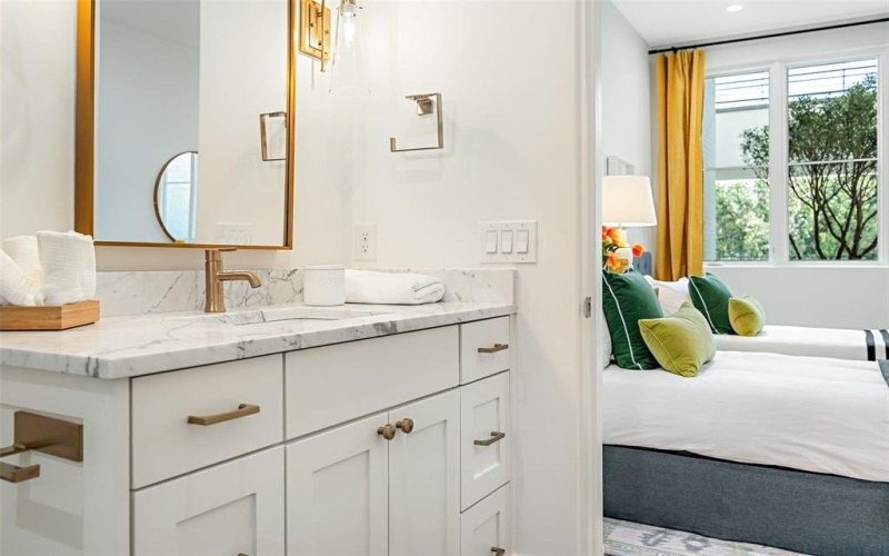 350 N O Connor Ridge Boulevard #14, Irving, TX 75038, 4 Bedrooms Bedrooms, ,3 BathroomsBathrooms,Residential,For Sale,350 N O Connor Ridge Boulevard,20969919