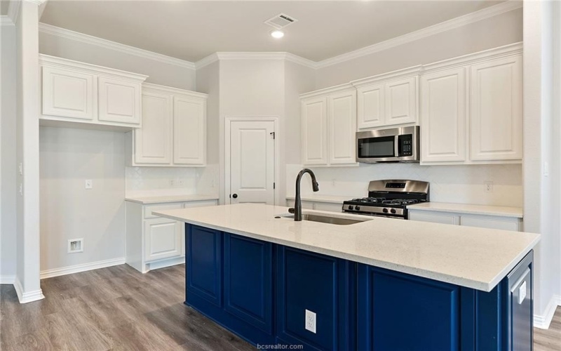 6436 Raleigh, College Station, TX 77845, 4 Bedrooms Bedrooms, ,3 BathroomsBathrooms,Residential,For Sale,6436 Raleigh,25006914
