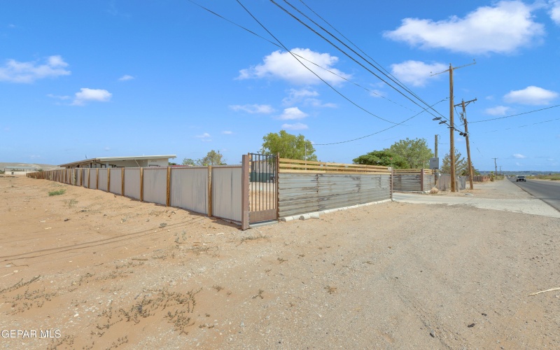4878 Krag Street, El Paso, TX 79938, ,Residential Multi Family,En Venta,4878 Krag Street,924619