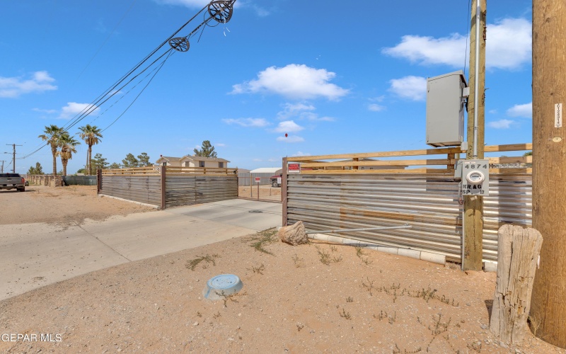 4878 Krag Street, El Paso, TX 79938, ,Residential Multi Family,En Venta,4878 Krag Street,924619