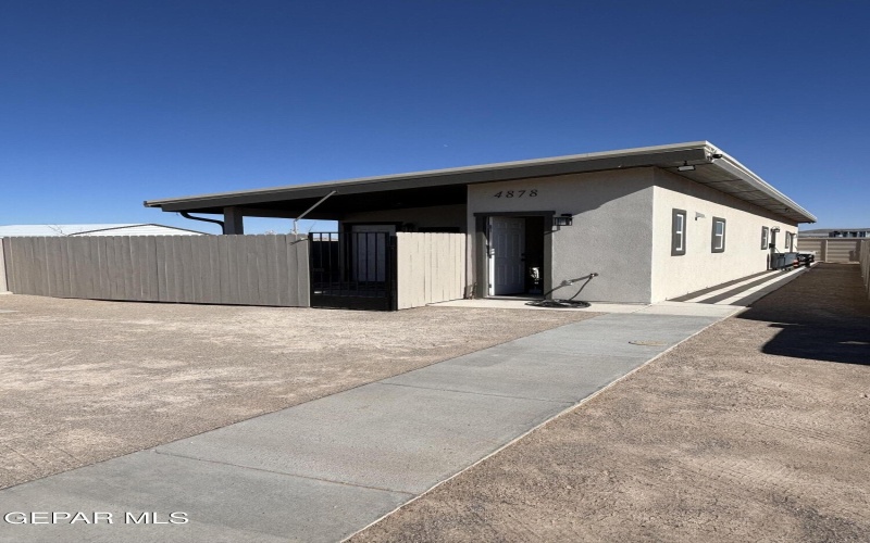 4878 Krag Street, El Paso, TX 79938, ,Residential Multi Family,En Venta,4878 Krag Street,924619