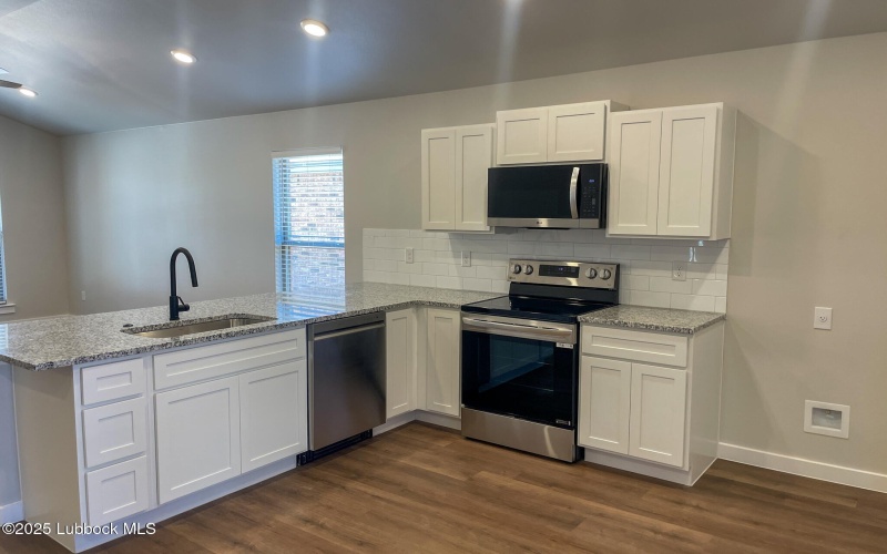 2312 134th Street, Lubbock, TX 79423, 3 Bedrooms Bedrooms, ,2 BathroomsBathrooms,Residential Lease,For Rent,2312 134th Street,202556325