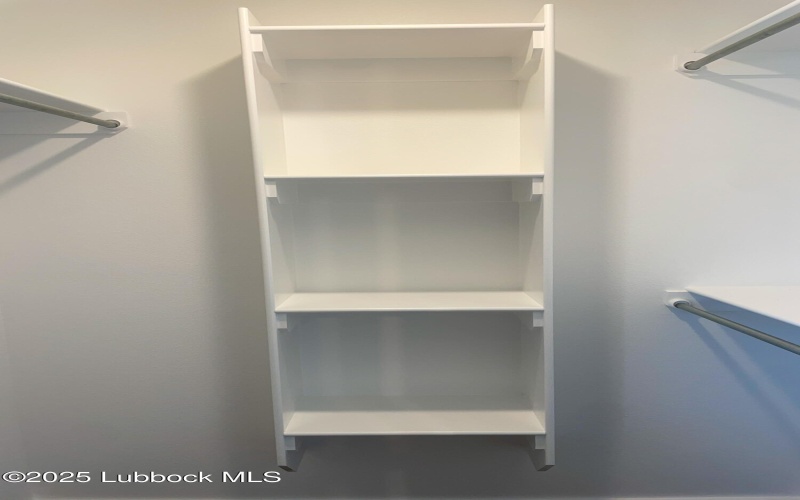 2312 134th Street, Lubbock, TX 79423, 3 Bedrooms Bedrooms, ,2 BathroomsBathrooms,Residential Lease,For Rent,2312 134th Street,202556325