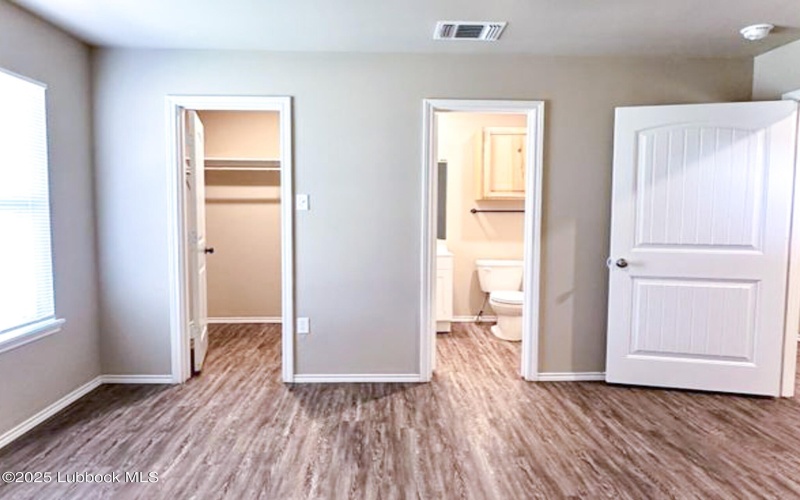 1706 Teak Avenue, Lubbock, TX 79403, 3 Habitaciones Habitaciones , ,2 BañosBaños,Residential Lease,En Alquiler,1706 Teak Avenue,202556328