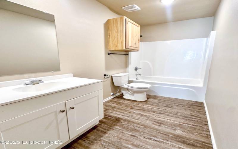 1706 Teak Avenue, Lubbock, TX 79403, 3 Habitaciones Habitaciones , ,2 BañosBaños,Residential Lease,En Alquiler,1706 Teak Avenue,202556328