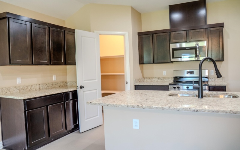 2220 McArthur Avenue, Kingsland, TX 78639, 3 Bedrooms Bedrooms, ,2 BathroomsBathrooms,Residential,For Sale,2220 McArthur Avenue,173864