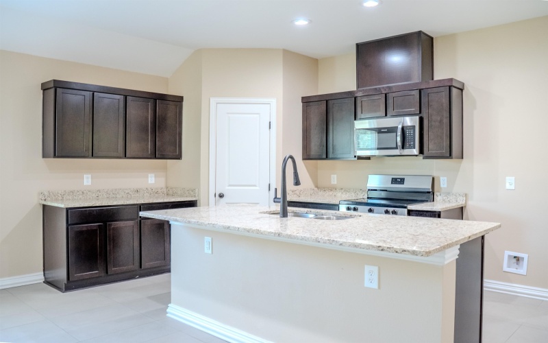 2182 McArthur Avenue, Kingsland, TX 78639, 3 Bedrooms Bedrooms, ,2 BathroomsBathrooms,Residential,For Sale,2182 McArthur Avenue,173866