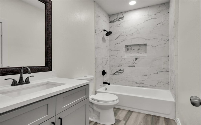 3526 Elsie Faye Heggins Street, Dallas, TX 75210, 3 Bedrooms Bedrooms, ,2 BathroomsBathrooms,Residential,For Sale,3526 Elsie Faye Heggins Street,20968233