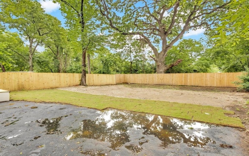 3526 Elsie Faye Heggins Street, Dallas, TX 75210, 3 Bedrooms Bedrooms, ,2 BathroomsBathrooms,Residential,For Sale,3526 Elsie Faye Heggins Street,20968233