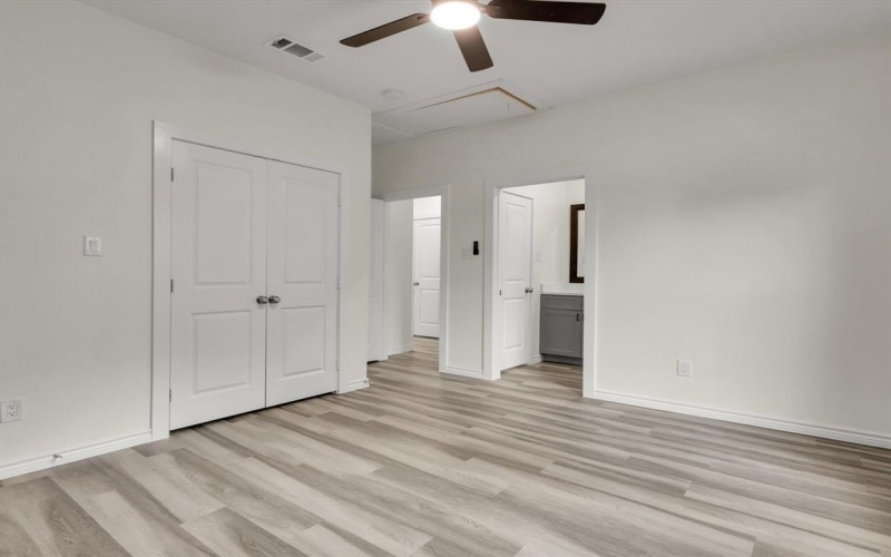 3526 Elsie Faye Heggins Street, Dallas, TX 75210, 3 Bedrooms Bedrooms, ,2 BathroomsBathrooms,Residential,For Sale,3526 Elsie Faye Heggins Street,20968233
