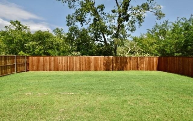 2609 Donella Drive, Denton, TX 76207, 5 Bedrooms Bedrooms, ,3 BathroomsBathrooms,Residential,For Sale,2609 Donella Drive,20969593
