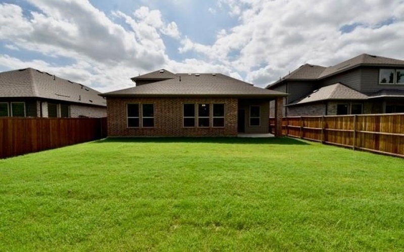 2609 Donella Drive, Denton, TX 76207, 5 Bedrooms Bedrooms, ,3 BathroomsBathrooms,Residential,For Sale,2609 Donella Drive,20969593