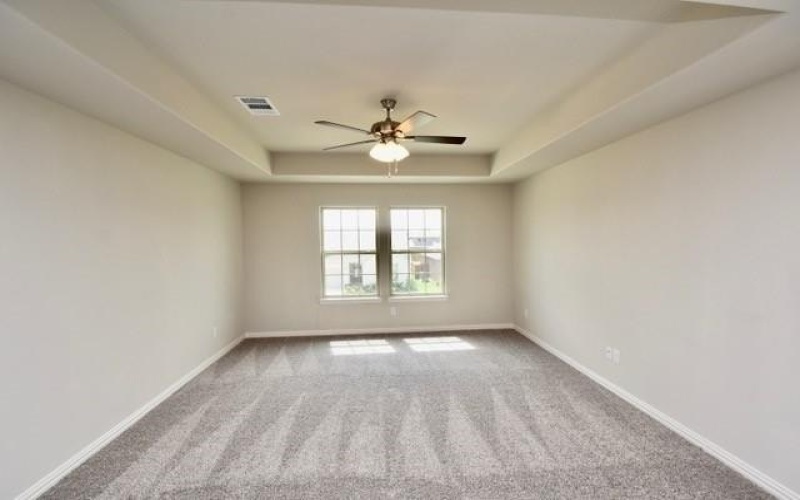 2609 Donella Drive, Denton, TX 76207, 5 Bedrooms Bedrooms, ,3 BathroomsBathrooms,Residential,For Sale,2609 Donella Drive,20969593