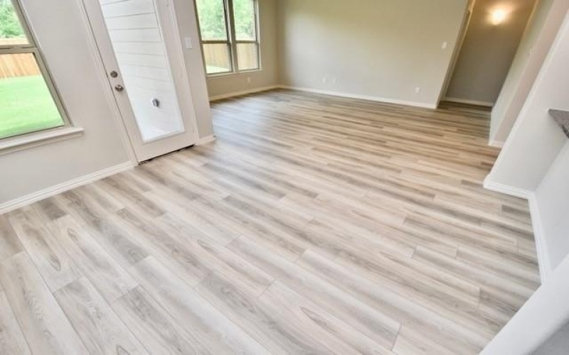 2609 Donella Drive, Denton, TX 76207, 5 Bedrooms Bedrooms, ,3 BathroomsBathrooms,Residential,For Sale,2609 Donella Drive,20969593