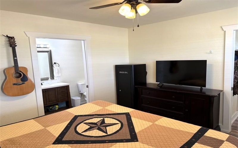 18099 FM2134, Millersview, TX 76862, 1 Bedroom Bedrooms, ,1 BathroomBathrooms,Residential,For Sale,18099 FM2134,20969973