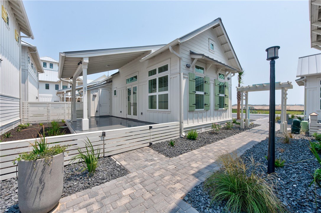 673 Center Square S unit: 11 #11, Port Aransas, TX 78373, 1 Dormitorio Habitaciones , ,1 BañoBaños,Residential,En Venta,673 Center Square S unit: 11,442667