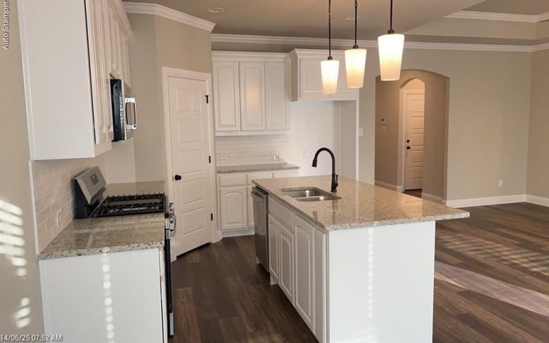 210 Navajo Trail, Alvarado, TX 76009, 3 Habitaciones Habitaciones , ,2 BañosBaños,Residential Lease,En Alquiler,210 Navajo Trail,20970033