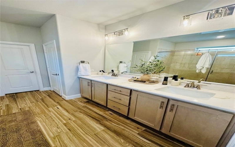 1227 Glasbury Glen Way, Forney, TX 75126, 4 Bedrooms Bedrooms, ,3 BathroomsBathrooms,Residential Lease,For Rent,1227 Glasbury Glen Way,20970037