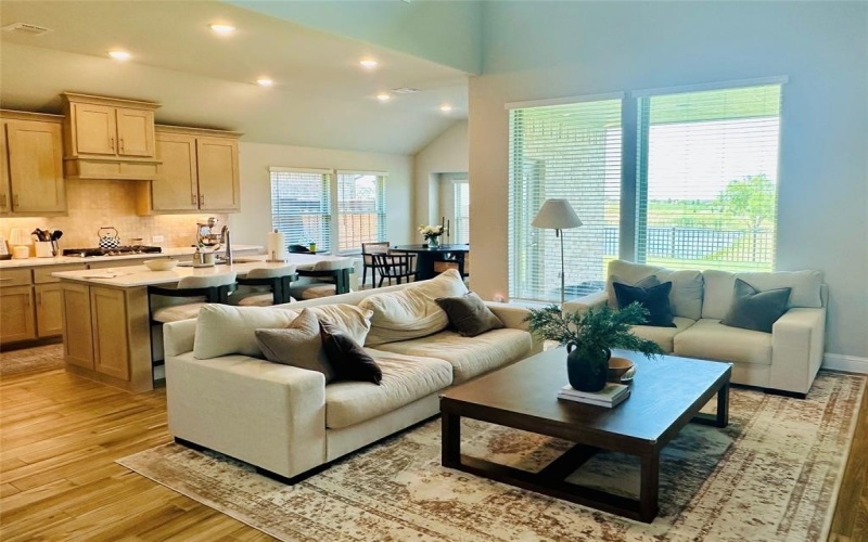 1227 Glasbury Glen Way, Forney, TX 75126, 4 Bedrooms Bedrooms, ,3 BathroomsBathrooms,Residential Lease,For Rent,1227 Glasbury Glen Way,20970037