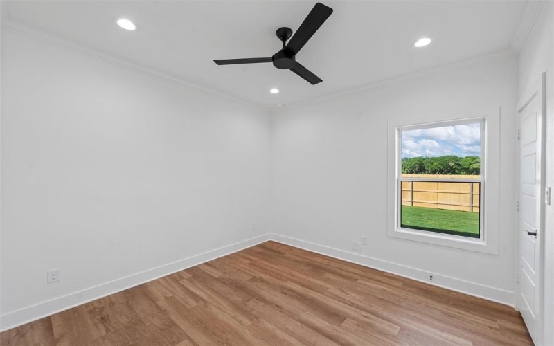 213 Amistad, McGregor, TX 76657, 5 Bedrooms Bedrooms, ,3 BathroomsBathrooms,Residential,For Sale,213 Amistad,20970068