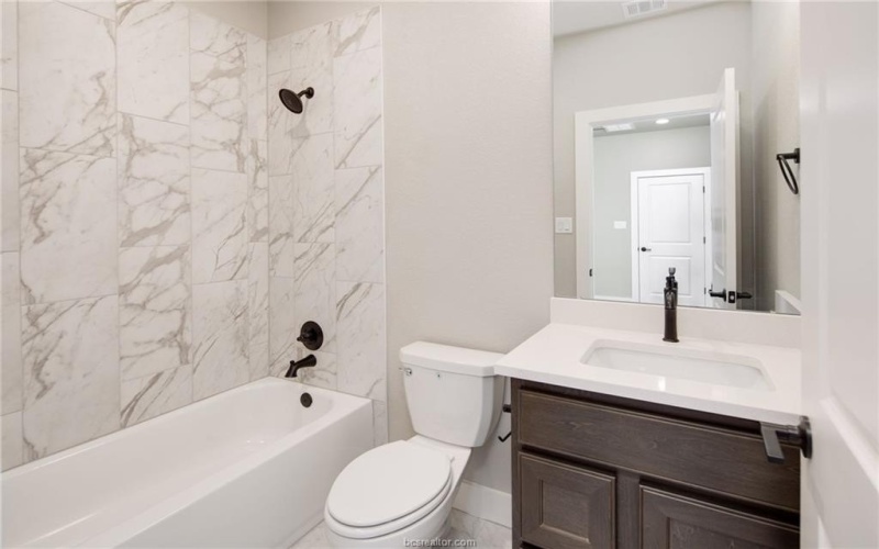 2504 Bramber, College Station, TX 77845, 4 Bedrooms Bedrooms, ,3 BathroomsBathrooms,Residential,For Sale,2504 Bramber,24011903