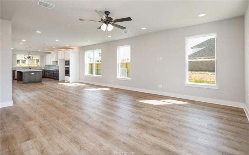 2504 Bramber, College Station, TX 77845, 4 Bedrooms Bedrooms, ,3 BathroomsBathrooms,Residential,For Sale,2504 Bramber,24011903