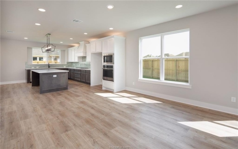 2504 Bramber, College Station, TX 77845, 4 Bedrooms Bedrooms, ,3 BathroomsBathrooms,Residential,For Sale,2504 Bramber,24011903