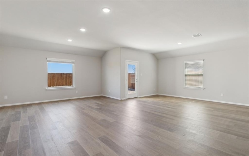 664 Briar Drive, Lavon, TX 75166, 3 Habitaciones Habitaciones , ,2 BañosBaños,Residential,En Venta,664 Briar Drive,20970265