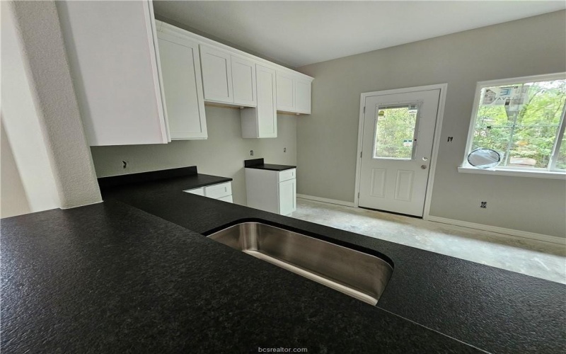 1112 Justine, Bryan, TX 77803, 3 Bedrooms Bedrooms, ,2 BathroomsBathrooms,Residential,For Sale,1112 Justine,25006536