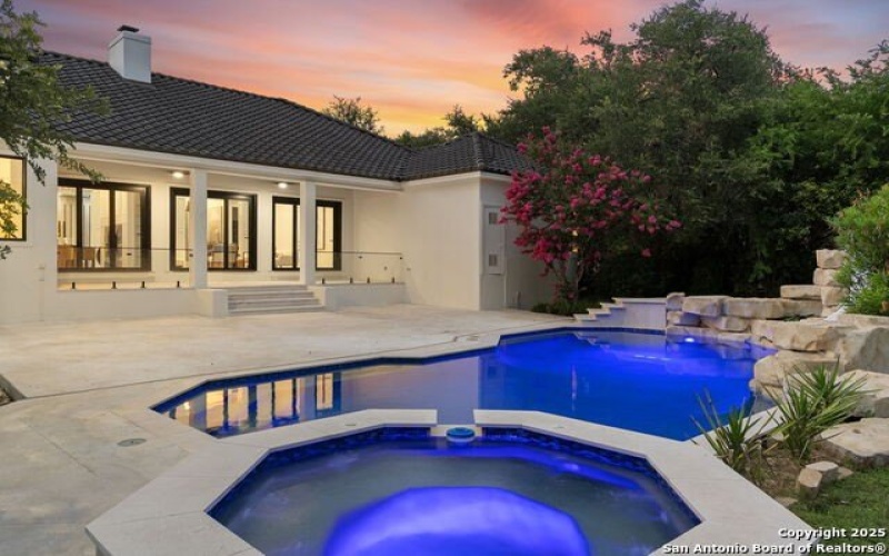 6 Turin Ct, San Antonio, TX 78257, 5 Bedrooms Bedrooms, ,5 BathroomsBathrooms,Residential,For Sale,6 Turin Ct,1875984