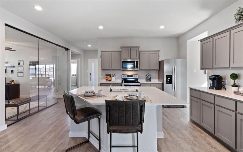 1525 CENTRAL PARK Drive, Alvarado, TX 76009, 4 Habitaciones Habitaciones , ,2 BañosBaños,Residential,En Venta,1525 CENTRAL PARK Drive,20969418