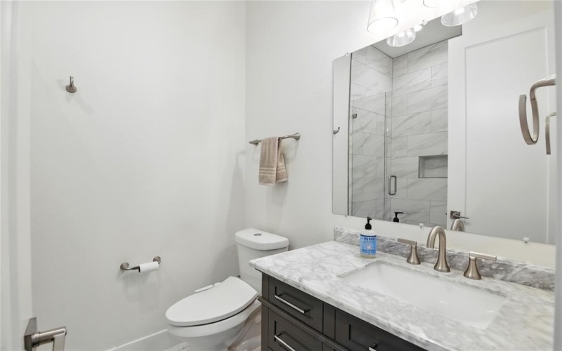 4640 Munger Avenue #102, Dallas, TX 75204, 2 Bedrooms Bedrooms, ,2 BathroomsBathrooms,Residential,For Sale,4640 Munger Avenue,20969718