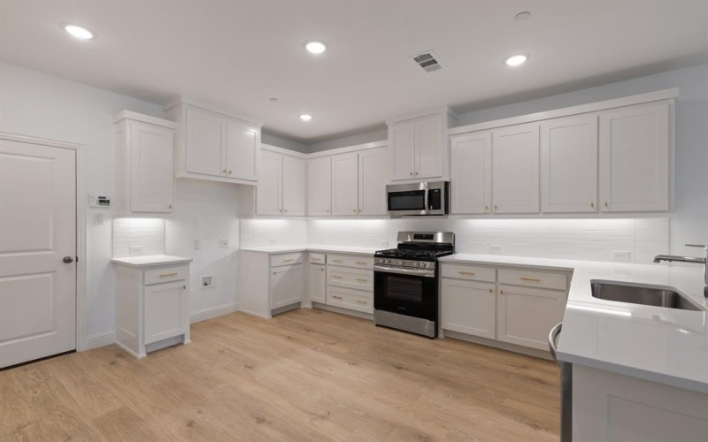 8931 Scarp Hill Lane, Frisco, TX 75035, 3 Bedrooms Bedrooms, ,2 BathroomsBathrooms,Residential Lease,For Rent,8931 Scarp Hill Lane,20970186