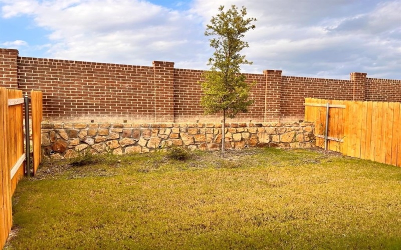 316 Marsh Lane, Princeton, TX 75407, 3 Bedrooms Bedrooms, ,2 BathroomsBathrooms,Residential Lease,For Rent,316 Marsh Lane,20970323