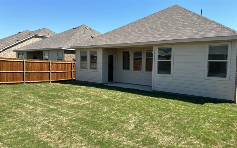 5010 Winterberry Drive, Princeton, TX 75407, 4 Habitaciones Habitaciones , ,5 BañosBaños,Residential Lease,En Alquiler,5010 Winterberry Drive,20970515
